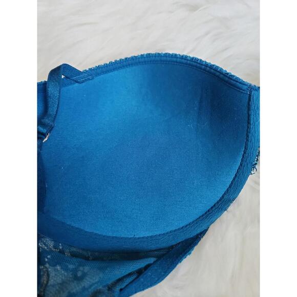 Victoria's Secret push-up bra- 34C - Picture 5 of 7